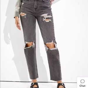 American Eagle 90s Boyfriend Jeans
